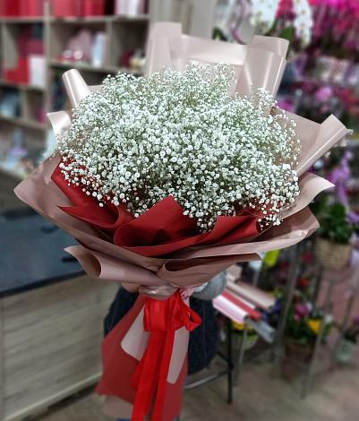 Букет цветов из: Гипсофила в Каменке Архангельской области