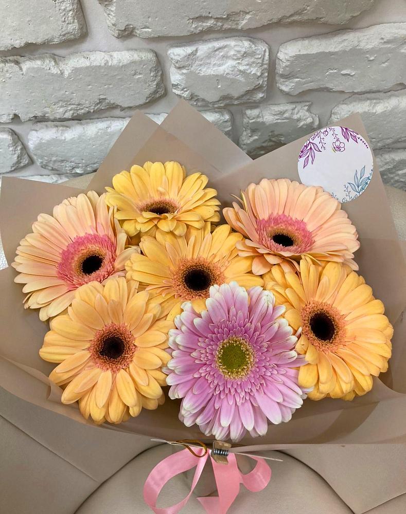 Букет цветов из: Герберы в Каменке Архангельской области