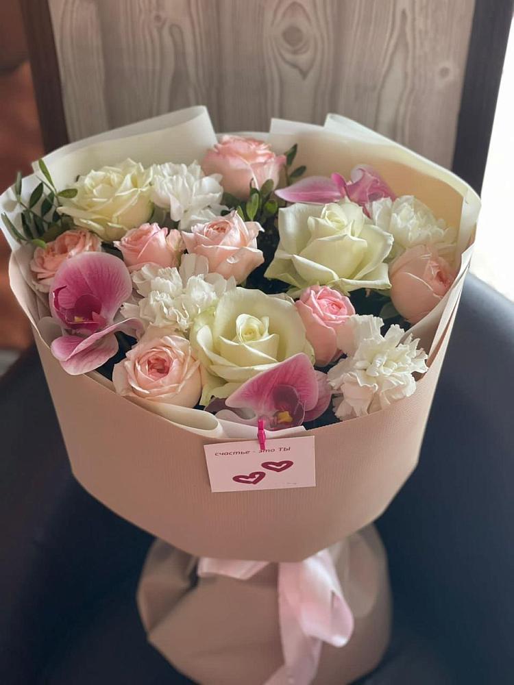 Букет цветов из: Орхидеи, Розы и Гвоздики в Каменке Архангельской области