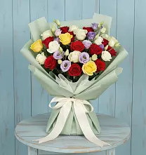 Букет цветов из:  Розы в Каменке Архангельской области