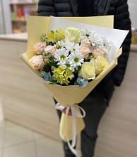 Букет цветов из:  Альстромерии, Розы и Хризантемы в Каменке Архангельской области