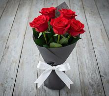 Букет 5 Красных роз Эдлесс Лав #REPLACE_PRED# Каменке Архангельской области