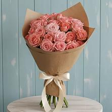 Букет цветов из:  Розы в Каменке Архангельской области