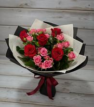 Букет цветов из:  Розы #REPLACE_PRED# Каменке Архангельской области