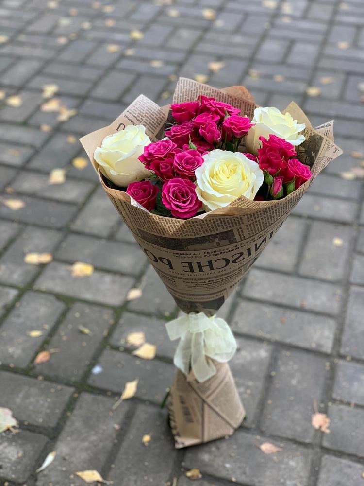 Букет цветов из: Розы в Каменке Архангельской области