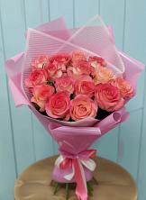 Букет 15 Розовых роз Равель в Каменке Архангельской области