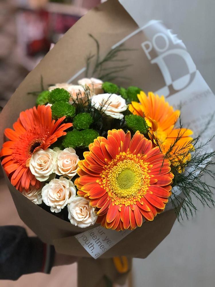 Букет цветов из: Герберы, Хризантемы и Розы в Каменке Архангельской области