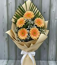 Букет цветов из:  Герберы в Каменке Архангельской области